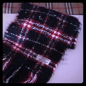 Burberry scarf